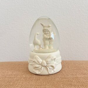 Vintage Department 56 Snowbunnies Look What I’ve Got 6” Musical Globe